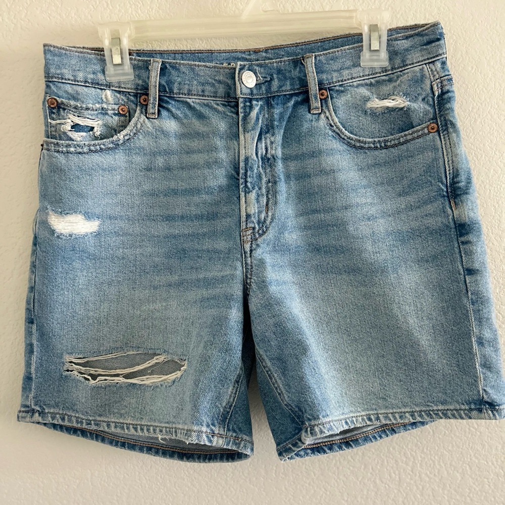 American Eagle Outfitters High Waist Relaxed Light Blue Denim Shorts